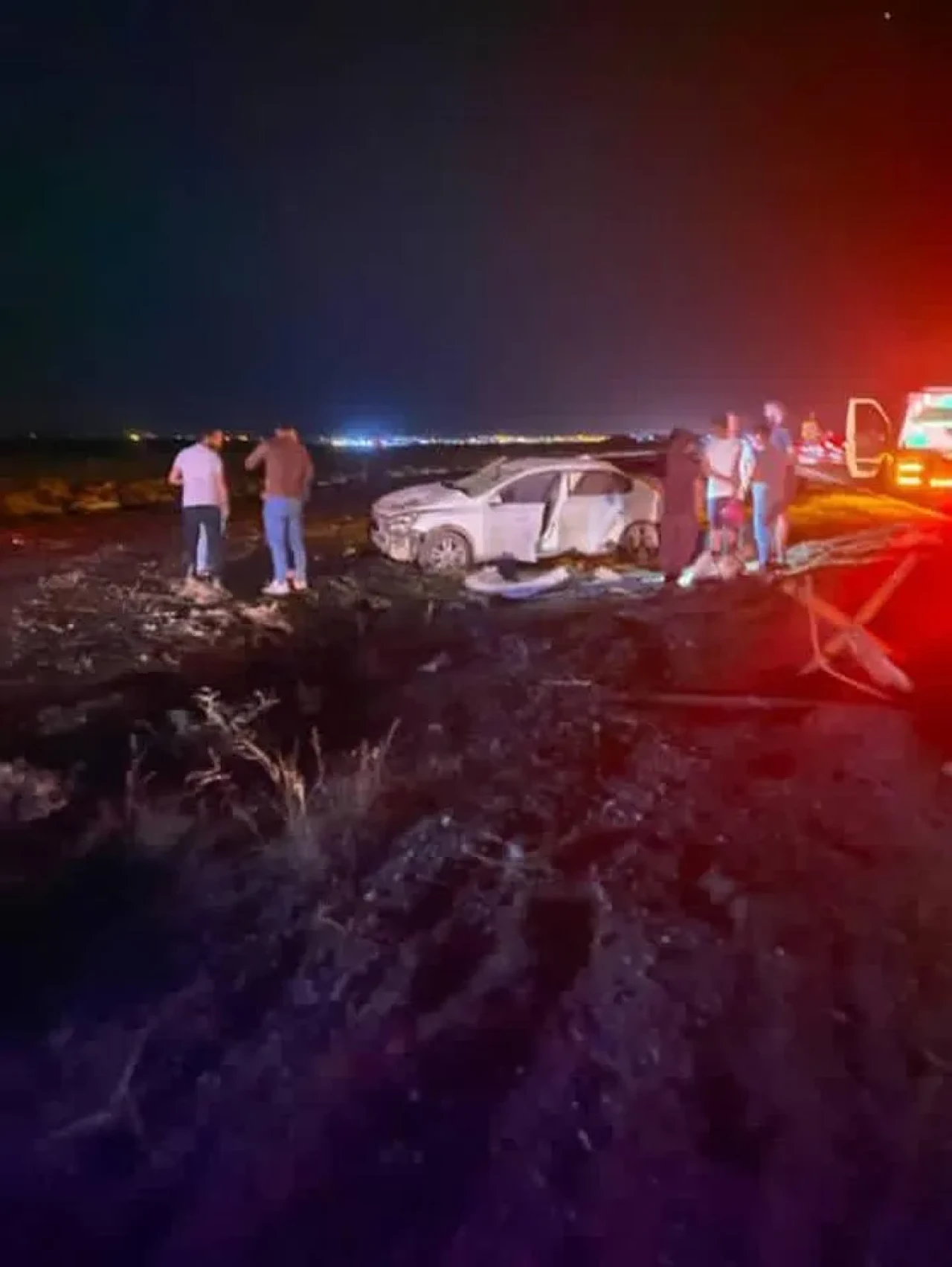 Hilvan'da takla atan otomobilde 3 kişi yaralandı