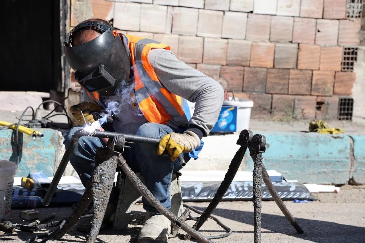 Dilovası'nda 300 hane ücretsiz doğal gaz dönüşümü ile hava kalitesi iyileşecek