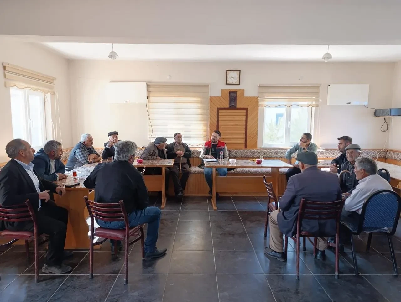 Kars Tarım ve Orman Müdürlüğü çiftçilere destekler hakkında bilgilendirme yaptı