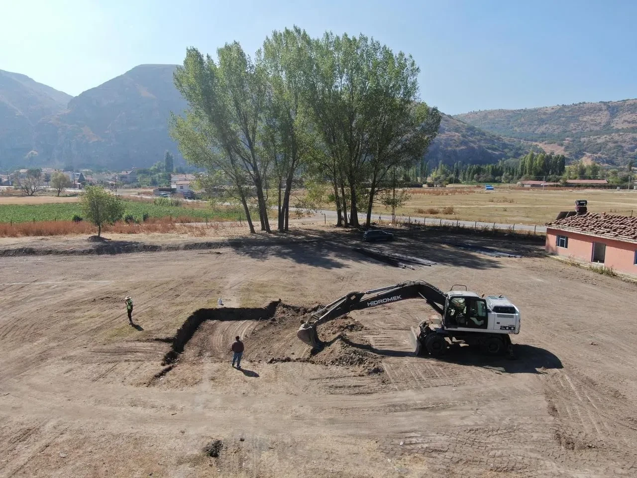 Eskişehir'de İnönü Futbol Sahası ve Spor Kompleksi Projesi başladı
