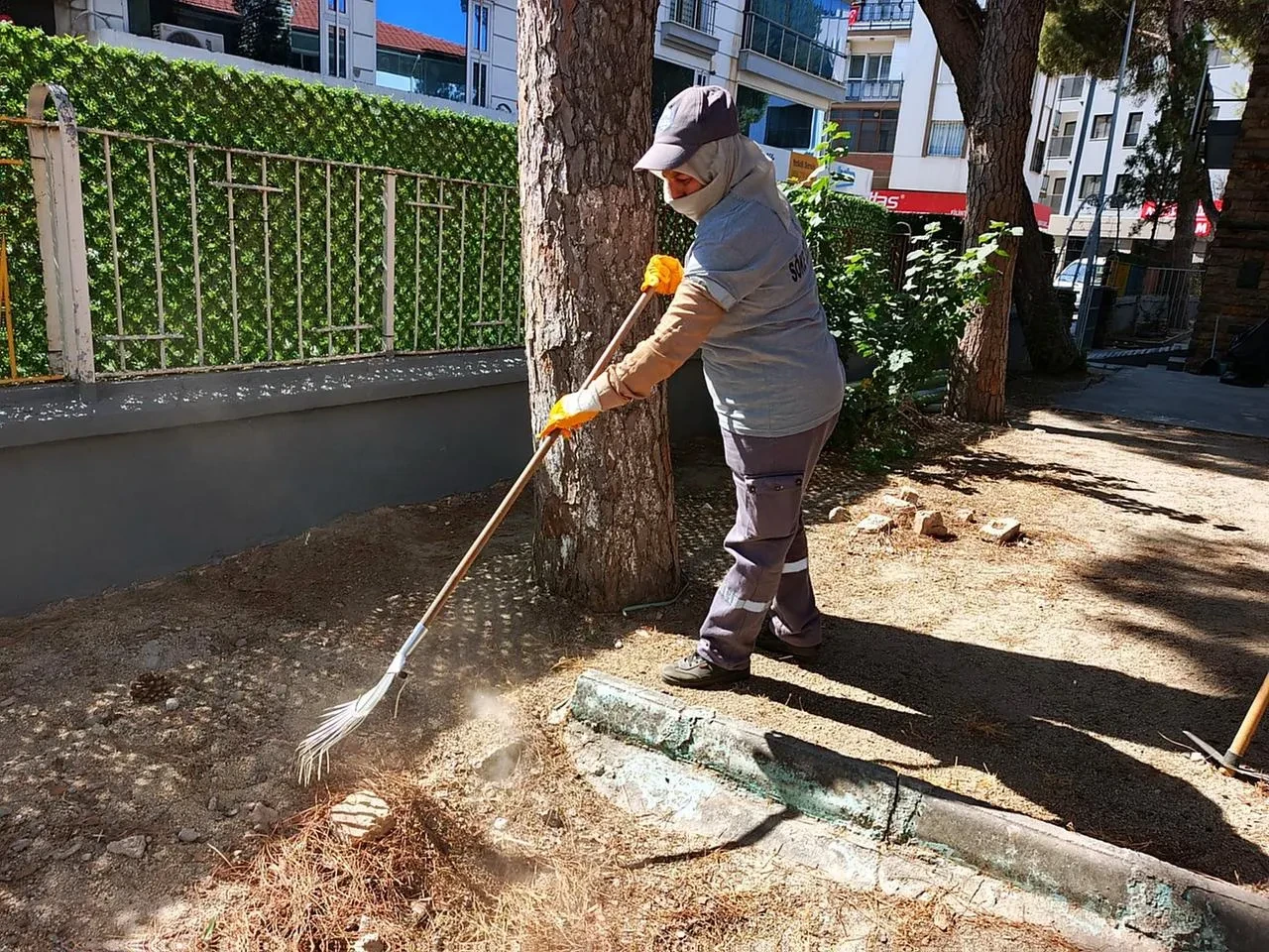 Söke Belediyesi Okullarda Temizlik Seferberliği Başlattı