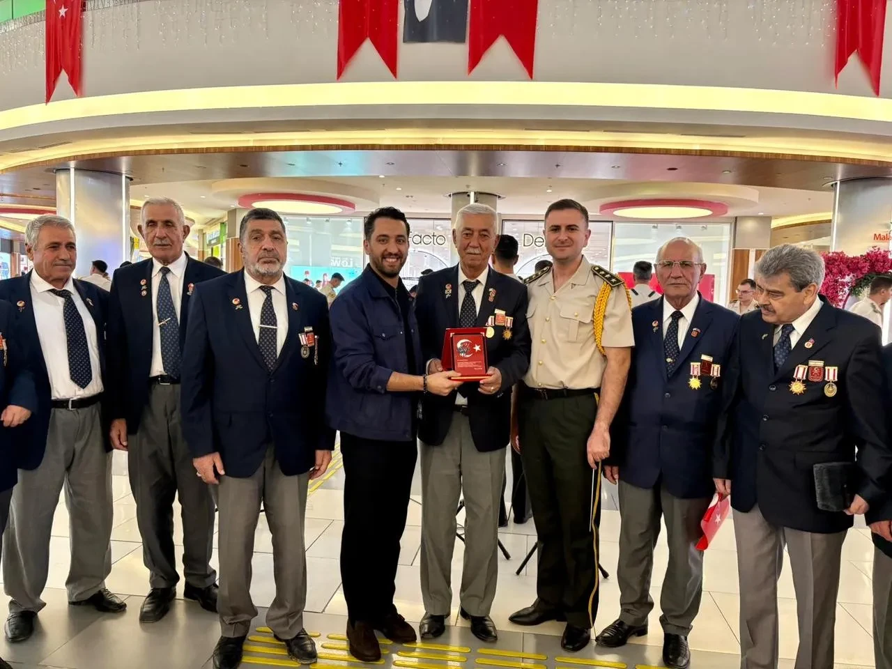 MalatyaPark’ta Gaziler Günü İçin Malatya 2. Ordu Bölge Bando Komutanlığı Konser