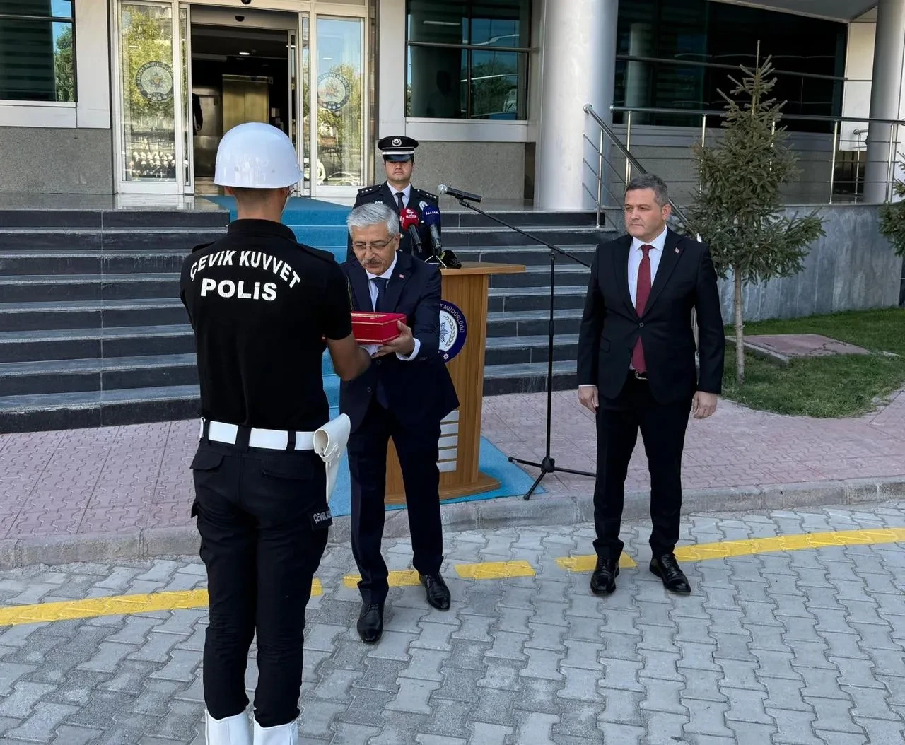 Kayhan Ay Malatya Emniyet Müdürlüğü görevine başladı