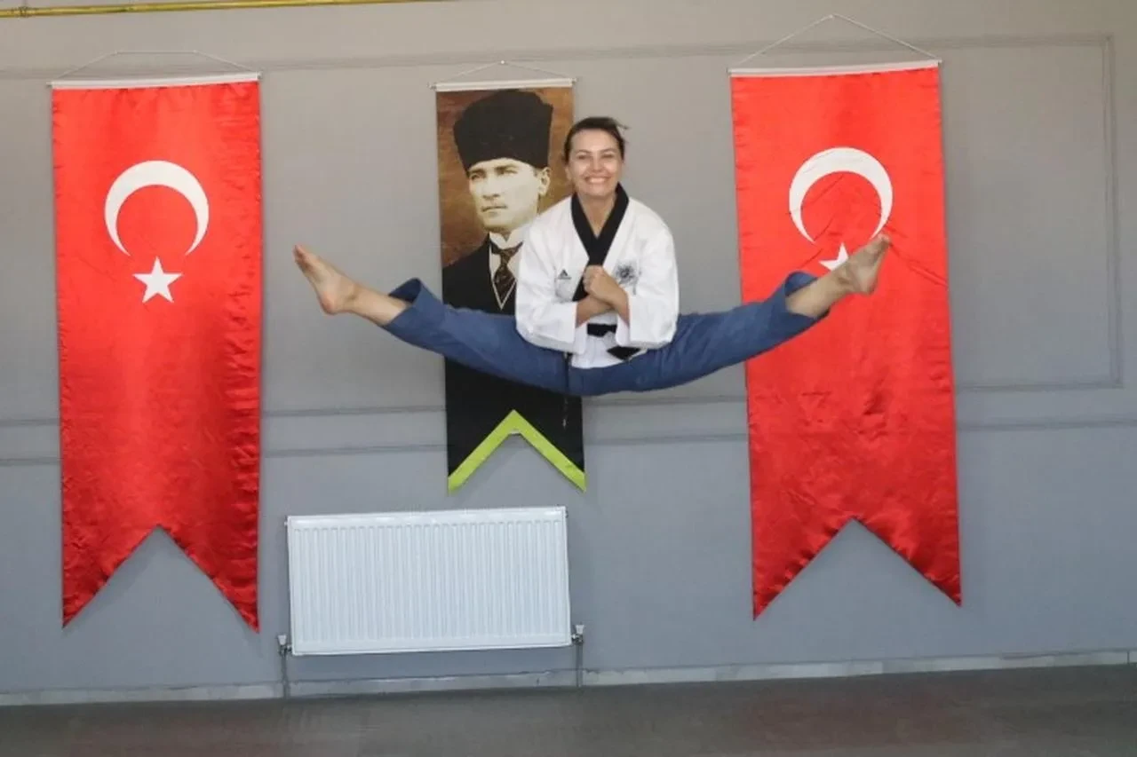 Gülsena Karakuyulu Anadolu Üniversitesi'ne Avrupa şampiyonluğu getirdi