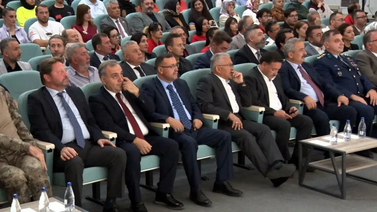 Kayseri Valisi Çiçek uyuşturucuyla mücadelede Kayseri Modeli'ni anlattı