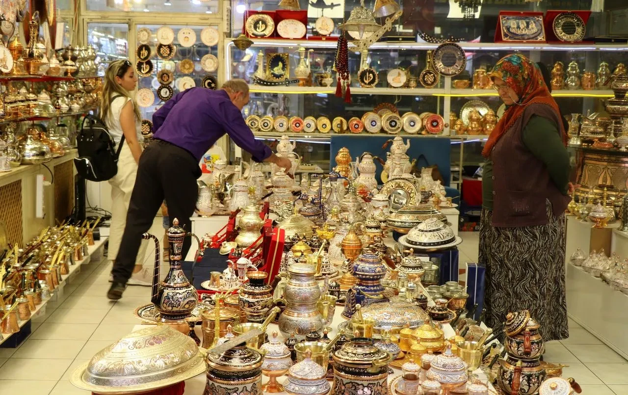 Erzincan Bakırcılar Çarşısı'nda müşteri ilgisi düştü