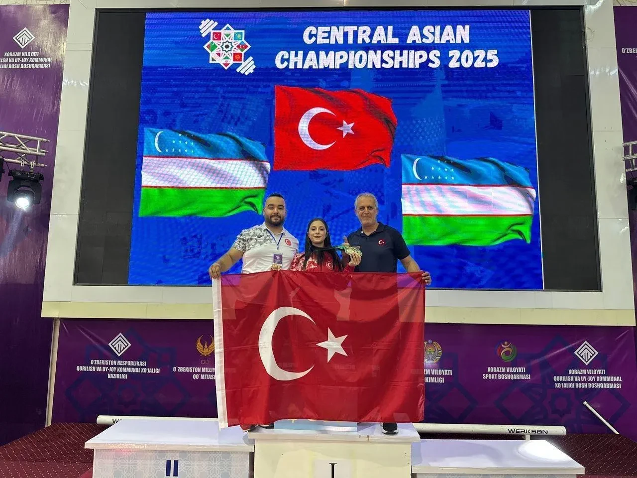 Düzceli Şevval İnce asya şampiyonasında iki altın madalya kazandı