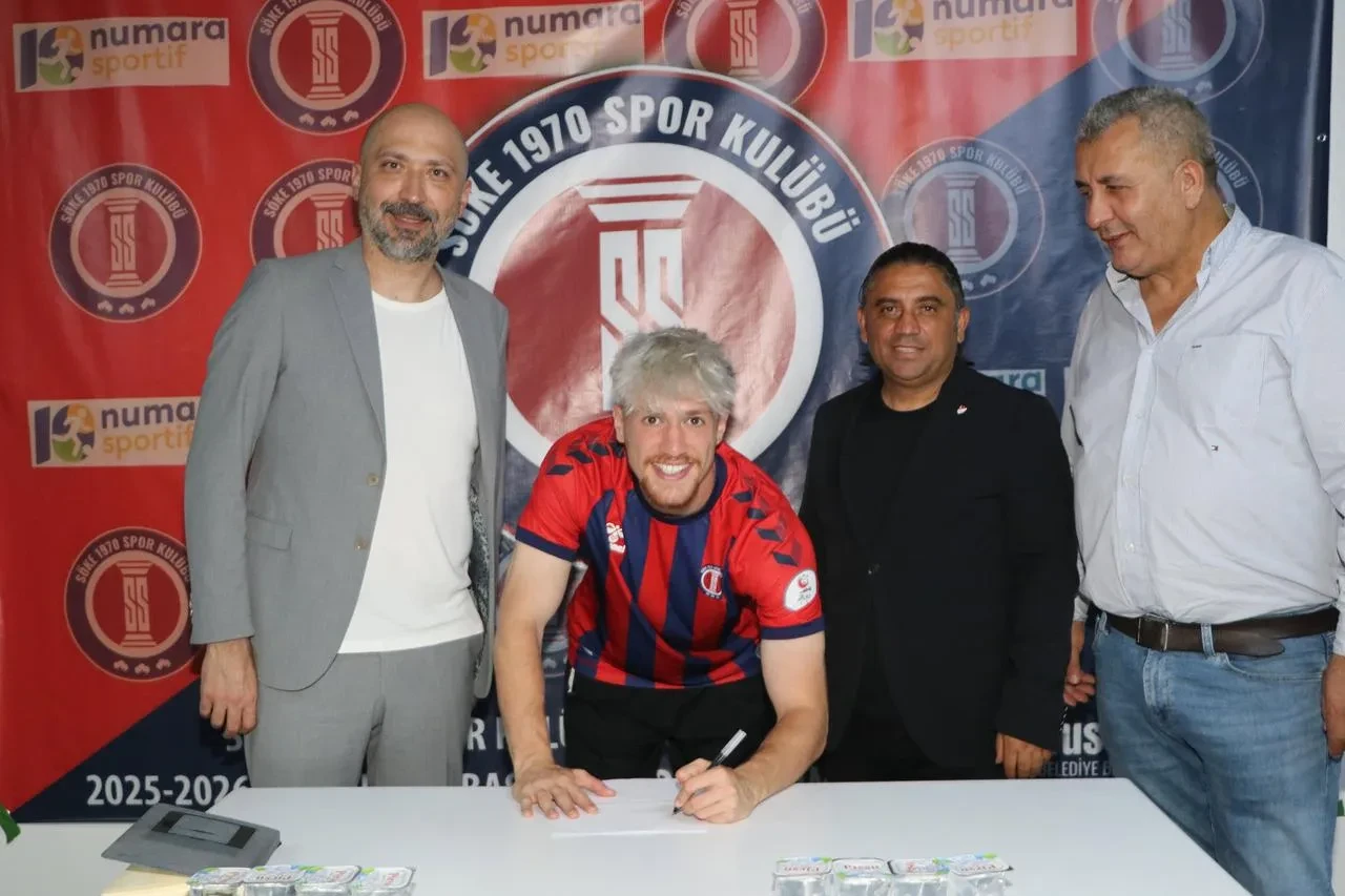 Söke Belediye Başkanı Arıkan Söke 1970 Spor'u ziyaret ederek başarılar diledi