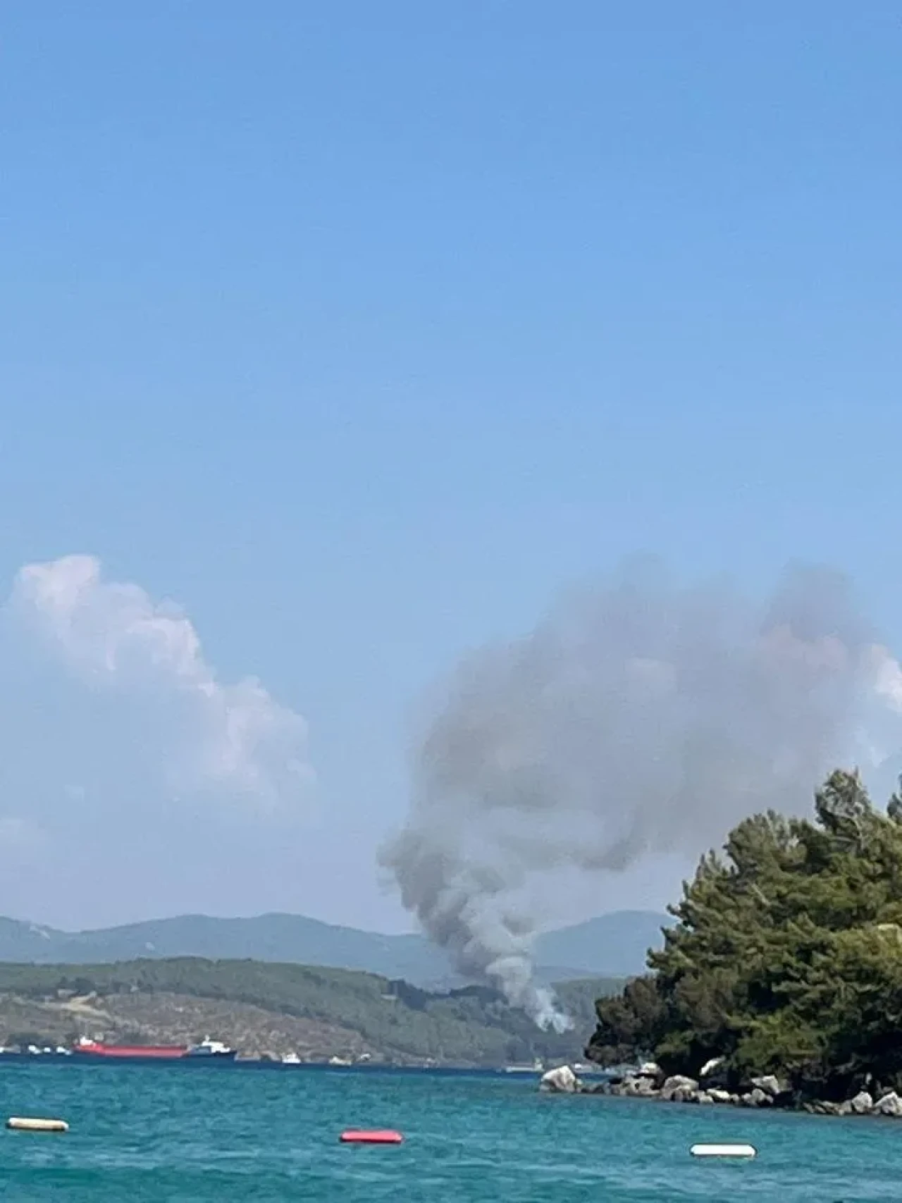 Bodrum Güvercinlik Mahallesi’nde Orman Yangını Hızla Yayılıyor
