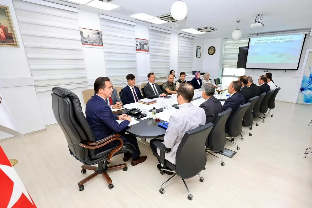 Bitlis'te Nemrut Kalderası'nın altyapı ve ulaşım çalışmaları görüşüldü