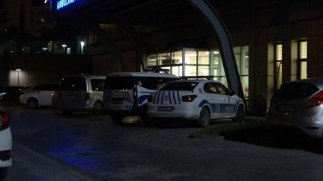 Malatya'da Turgut Özal Camisi şadırvanında silahlı kavga çıktı