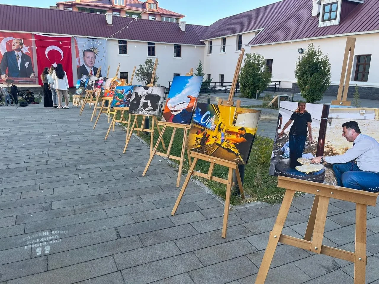 Tunceli'de Ahilik Haftasında Yılın Ahisi, Kalfası Ve Çırağı Ödüllendirildi