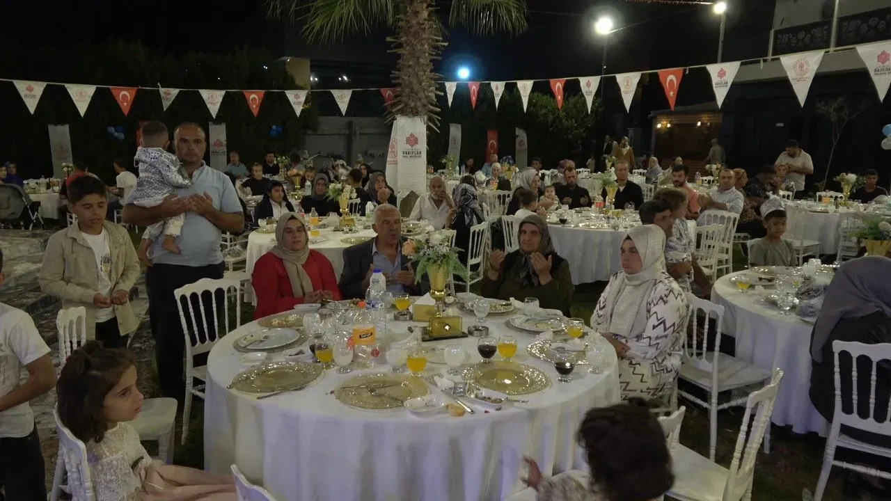 Kilis'te Gaziantep Vakıflar Bölge Müdürlüğü tarafından sünnet şöleni düzenlendi