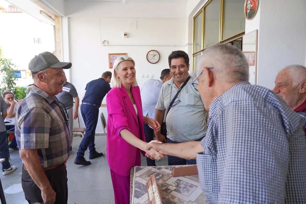 Bilecik Belediye Başkanı Subaşı Ertuğrulgazi Mahallesi’nde Esnafla Buluştu