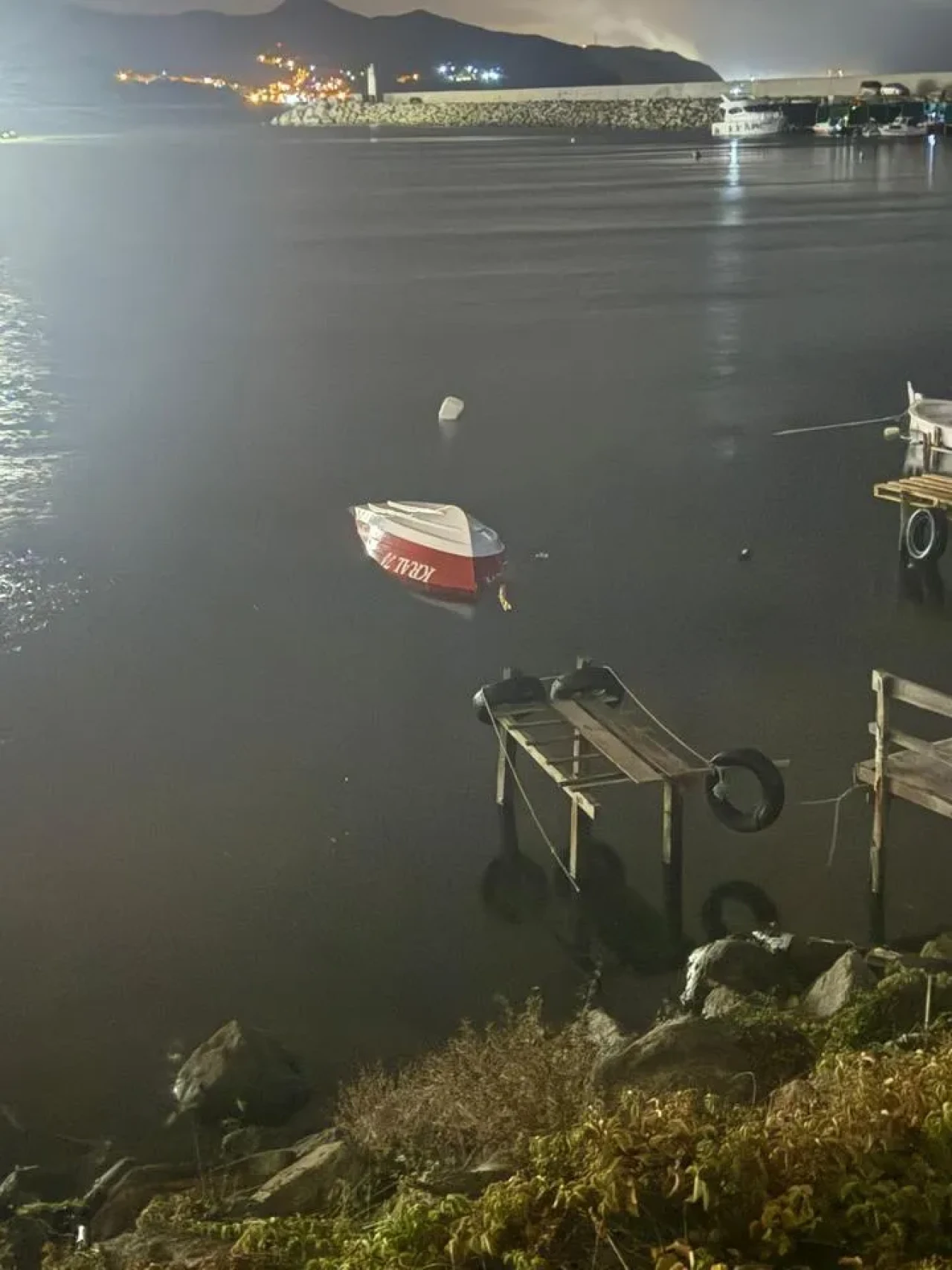 Filyos'ta hortum çıktı balıkçı teknesi battı