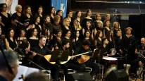 Aliağa’da Türk halk müziği konseri sanatseverleri buluşturdu