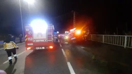 Rize’de bariyerlere çarpan otomobilde 1 kişi hayatını kaybetti, 1 kişi yaralandı