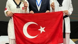 İstanbul'da Avrupa Ümitler Taekwondo Şampiyonası'nda Sude Yaren Uzunçavdar altın madalya kazandı