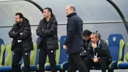 Bursaspor Arnavutköy Belediyespor'u deplasmanda 1-0 mağlup etti