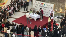 ceylan Karavil Park AVM’de Beyza Alkoç imza günü yoğun ilgi gördü