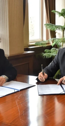 İki üniversite laboratuvar ve altyapı imkanlarını ortak kullanacak