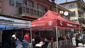 Bayrak Asan Dayı Salih Tahtalıoğlu kızını evlendirdi