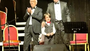 Minik ritim ustası Bora Bozkurt sahneleri büyülüyor