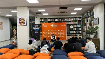 Esenler'de genç yazılımcılar Filistin direnişini dijital oyunlara taşıdı