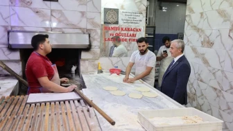 Şahinbey Belediye Başkanı Mehmet Tahmazoğlu aile ve esnaf ziyaretlerine devam ediyor