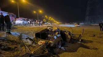 Batman'da tıra çarpan otomobilin şarampole devrilmesi sonucu iki çocuk hayatını kaybetti