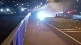 Zonguldak'ta özel halk otobüsünde yangın çıktı ve yolcular tahliye edildi