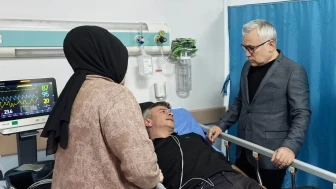 Sivas'ın Zara ilçesinde cezaevi otobüsü kaza yaptı, Vali Şimşek yaralıları ziyaret etti