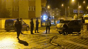 Bartın'da KADES ile yardım isteyen kadını jandarma kurtardı, silahlı şahıs ağır yaralandı