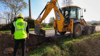 Bağlar Mahallesi'nde 1600 metrelik kanalizasyon hattı yenileme çalışmaları sürüyor
