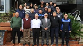 nazilli Belediye Başkanı Ertuğrul Tetik mesai arkadaşlarının yeni yılını kutladı