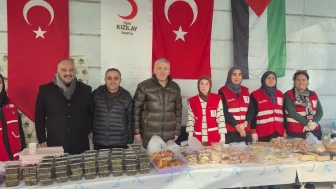 Bartın’da ev hanımlarının el işleri Suriye ve Filistinlilere destek için satıldı