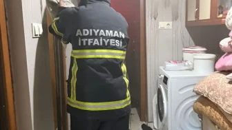Adıyaman'da ev yangını itfaiye ekiplerince söndürüldü