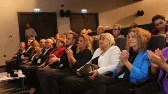 Antalya'da 'Güçlü Kadınlar, Güçlü Yarınlar' paneli düzenlendi