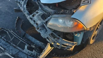 Gaziantep'te otomobil ile kamyonetin çarpışması sonucu 5 kişi yaralandı