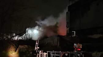 Esenyurt'ta fabrika yangını 6 saattir devam ediyor
