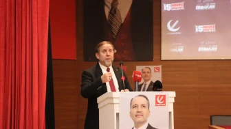 Kayseri'de YRP il divan toplantısı genel başkan yardımcısı Cemil Colak'ın katılımıyla yapıldı