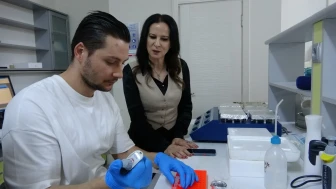 tuz gölü'ndeki bitkiler tuzlu toprakları iyileştirme yolunda inceleniyor