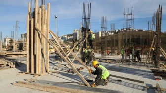 Ordu'da modern spor kompleksi inşaatı hızla yükseliyor