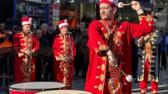 Kırklareli'nde Miraç Kandili dolayısıyla belediye mehter takımı gösteri yaptı