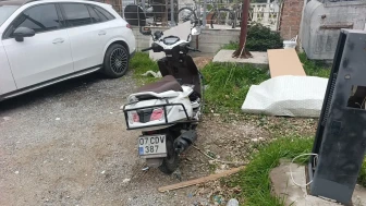 Manavgat'ta motosiklet devrildi, sürücüsü hastaneye kaldırıldı