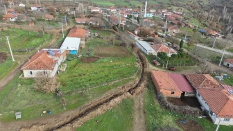 Manisa'nın Kırkağaç ilçesinde 85 yıllık altyapı sorunu çözülüyor