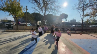 Aydın'da minikler spor alışkanlığı kazanmak için eğitimlere katılıyor