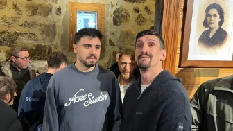 1. "Trabzonspor Baştımar Aile Müzesi'ni ziyaret etti" 2. "Trabzonspor Sürmene'deki müzeyi gezdi" 3.