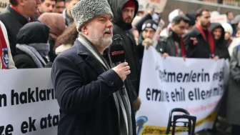 Ankara'da EĞİTİM-BİR-SEN ek atama bekleyen öğretmenlerin eylemine destek verdi