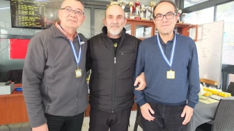 Burhaniye’de briç turnuvasına 36 sporcu katıldı